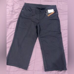 NWT Briggs New York Black Comfort Waistband Pants Women’s Size 14 NWT